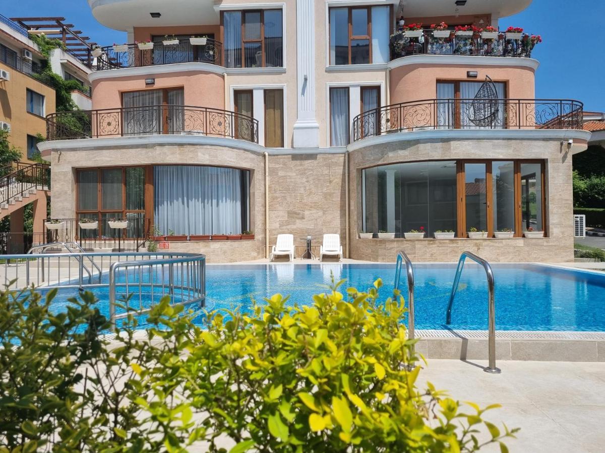 Fenix Apart Complex Sveti Vlas Exterior foto